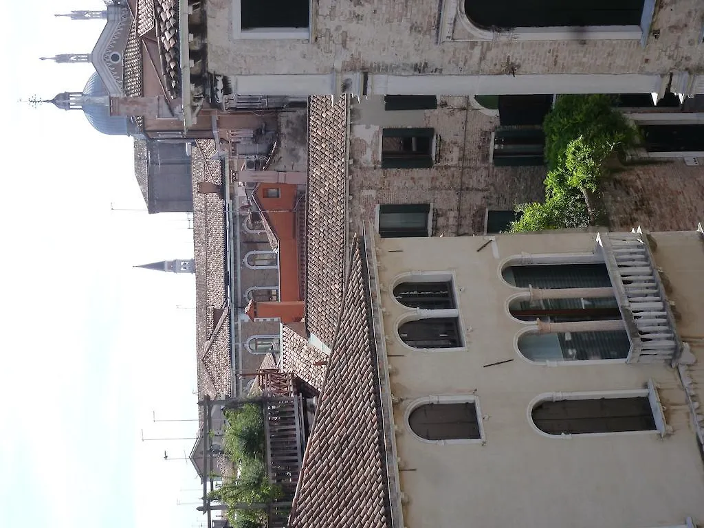 B&B La Terrazza Dei Miracoli Benátky 0*,  Itálie